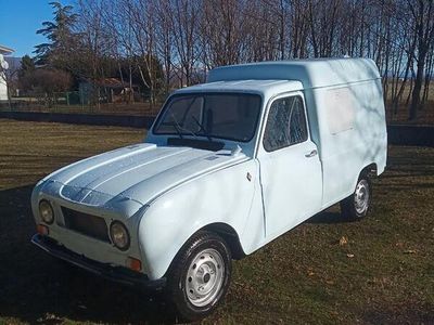 Renault R4