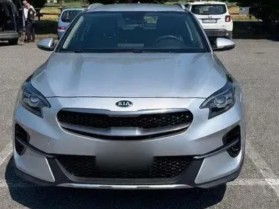 Usata Kia XCeed Style 116 CV (85 kW) 2020 Argento SUV