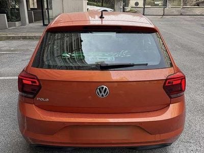 Usata VW Polo Trendline 80 CV (58 kW) 2018 Arancione Berlina