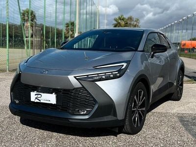 Usata Toyota C-HR Trend 140 CV (102 kW) 2025 Argento SUV