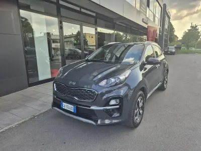 Usata Kia Sportage 126 CV (92 kW) 2020 Grigio SUV