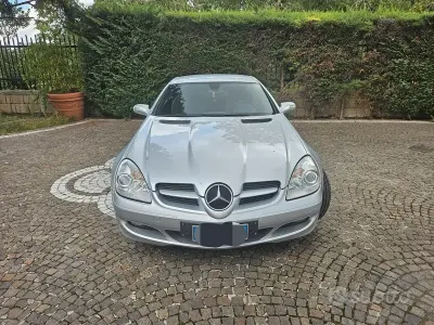 Usata Mercedes SLK200 163 CV (119 kW) 2006 Grigio Cabrio