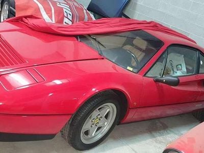Usata Ferrari 328 271 CV (199 kW) 1986 Rosso corsa Coupé