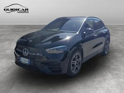 Usata Mercedes GLA180 Advanced Plus 116 CV (85 kW) 2024 Nero SUV