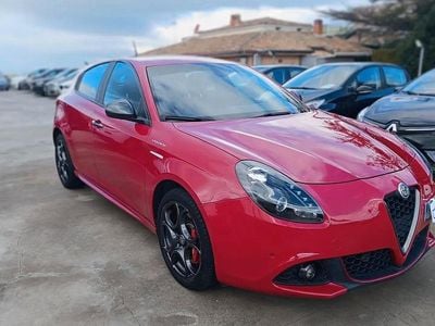 Usata Alfa Romeo Giulietta Veloce 120 CV (88 kW) 2018 Rosso Utilitaria