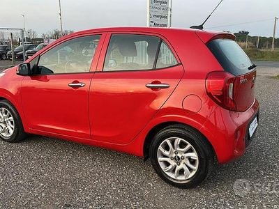 Usata Kia Picanto GT-Line 84 CV (61 kW) 2017 Rosso Utilitaria