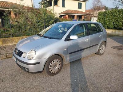 Occasion VW Polo Trendline 64 ch (47 kW) 2003 Argent Berline