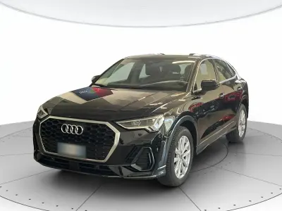 Usata Audi Q3 Sportback Business Plus 150 CV (110 kW) 2022 Nero SUV