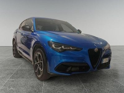 Azzurro Usata 2024 Alfa Romeo Stelvio Veloce SUV | 41.790 € (Buon prezzo)