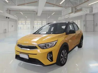 Usata Kia Stonic Style 81 CV (59 kW) 2022 SUV