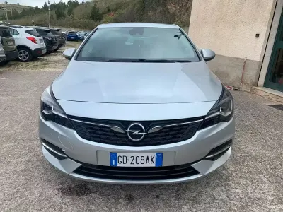 Gebraucht Opel Astra Elegance 122 PS (89 kW) 2020 Grau Limousine