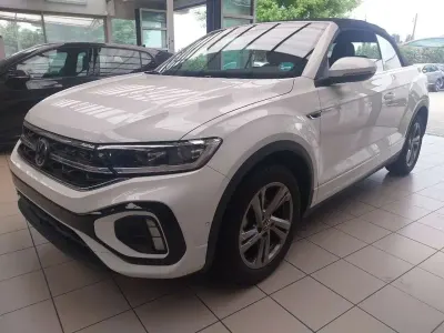 Begagnad VW T-Roc Cabriolet R-line 150 HK (110 kW) 2025 Grå Cab