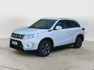 Usata Suzuki Vitara Cool 112 CV (82 kW) 2018 Bianco SUV