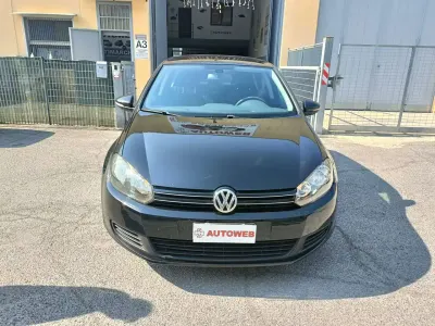 Usata VW Golf VII Comfortline 105 CV (77 kW) 2012 Nero Berlina