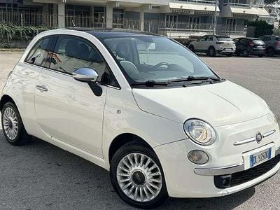 Usata Fiat 500 Lounge 75 CV (55 kW) 2007 Bianco Utilitaria