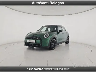 Usata Mini Cooper S 178 CV (130 kW) 2023 Verde Utilitaria