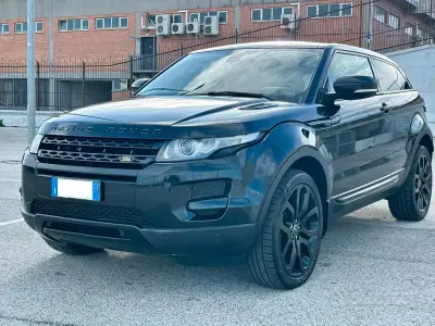 Usata Land Rover Range Rover evoque Prestige 190 CV (139 kW) 2011 Nero Coupé