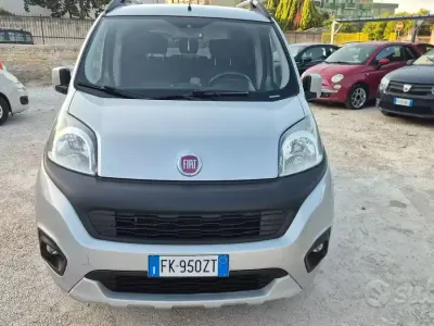 Usata Fiat Qubo Trekking 80 CV (58 kW) 2017 Grigio Monovolume
