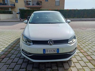 Usata VW Polo Comfortline 75 CV (55 kW) 2016 Berlina