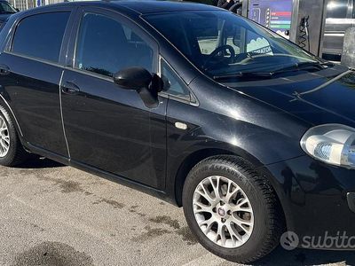 Usata Fiat Punto Evo 95 CV (69 kW) 2011 Nero Utilitaria