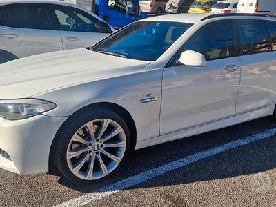 Usata BMW 525 M Sport 218 CV (160 kW) 2012 Bianco Station wagon
