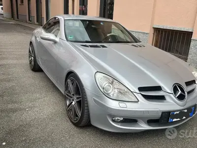 Usata Mercedes SLK350 AMG 272 CV (200 kW) 2004 Cabrio