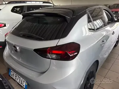 Usata Opel Corsa Edition 131 CV (96 kW) 2022 Grigio Utilitaria