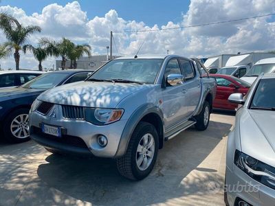 usata Mitsubishi L200 doppia cabina 2009