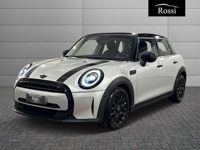Grigio chiaro Usata 2022 Mini Cooper Business Utilitaria | 21.900 € (Cara)