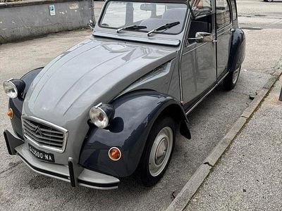 Usata Citroën 2CV Charleston 29 CV (21 kW) 1981 Grigio Berlina