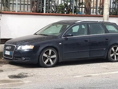 Usata Audi A4 140 CV (102 kW) 2005 Blu Station wagon