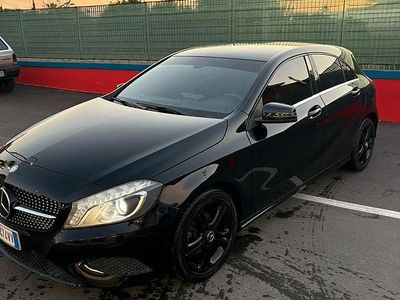 Usata Mercedes A180 109 CV (80 kW) 2014 Berlina