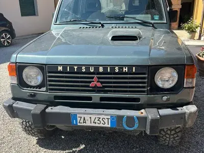 Usata Mitsubishi Pajero 95 CV (69 kW) 1990 SUV