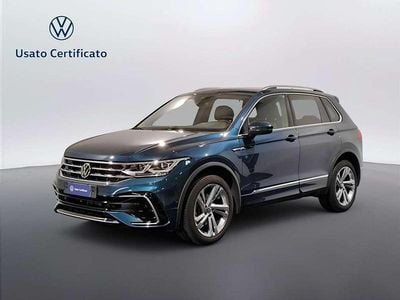 Usata VW Tiguan R-line 150 CV (110 kW) 2023 Nightshade blue metallizzato SUV