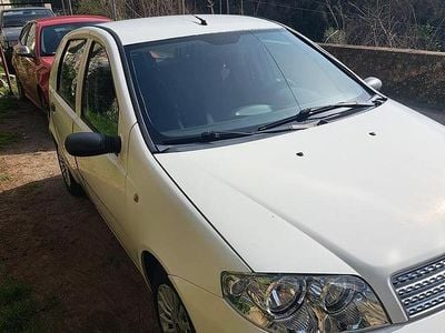 Usata Fiat Punto 2005 Bianco Utilitaria