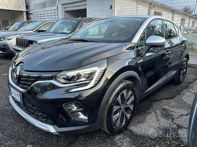 Usata Renault Captur Techno 100 CV (73 kW) 2023 Nero SUV