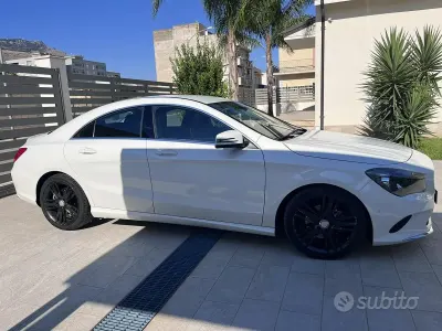Usata Mercedes CLA200 2016 Bianco Berlina