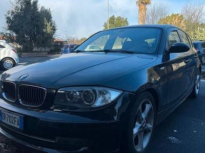 Usata BMW 118 143 CV (105 kW) 2007 Utilitaria