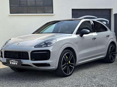 Usado Porsche Cayenne Platinum Edition 340 CV (250 kW) 2022 Gris SUV