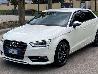 Usata Audi A3 Attraction 110 CV (80 kW) 2008 Bianco Utilitaria
