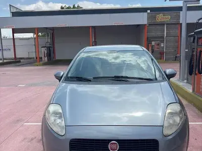 Usata Fiat Grande Punto 75 CV (55 kW) 2006 Grigio Utilitaria