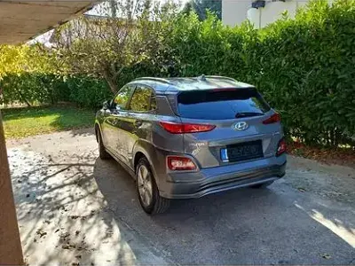 Usata Hyundai Kona 26 kW (36 CV) 2021 Grigio SUV