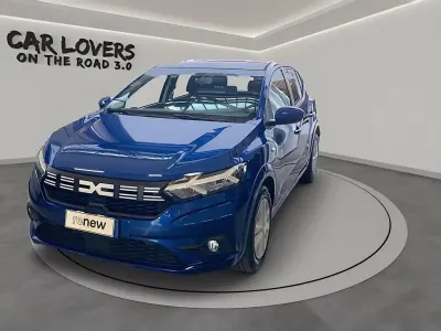 Usata Dacia Sandero Expression 67 CV (49 kW) 2023 Blu scuro Utilitaria