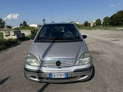 Usata Mercedes A160 Classic 102 CV (75 kW) 2002 Utilitaria