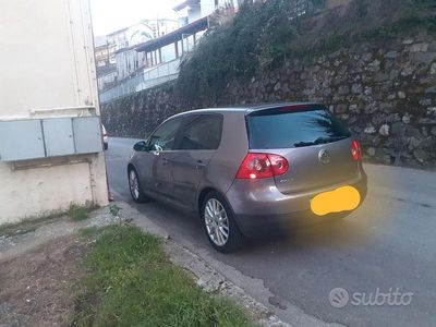 Begagnad VW Golf V GT 2007 Grå Sedan