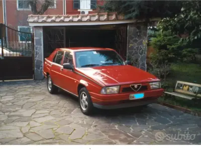 Usata Alfa Romeo 75 120 CV (88 kW) 1991 Berlina