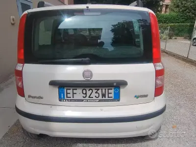 Usata Fiat Panda 60 CV (44 kW) 2011 Utilitaria
