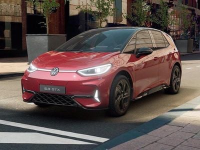 Nuova VW ID.3 GTX 210 kW (286 CV) 2025 Kings red metallizzato nero Utilitaria