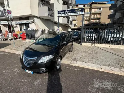 Usata Lancia Ypsilon S 95 CV (69 kW) 2012 Nero Utilitaria