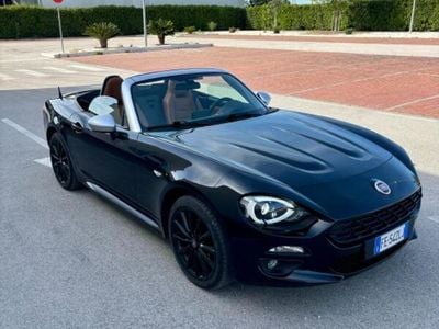 Usata Fiat 124 Spider Lusso 140 CV (102 kW) 2016 Nero Cabrio